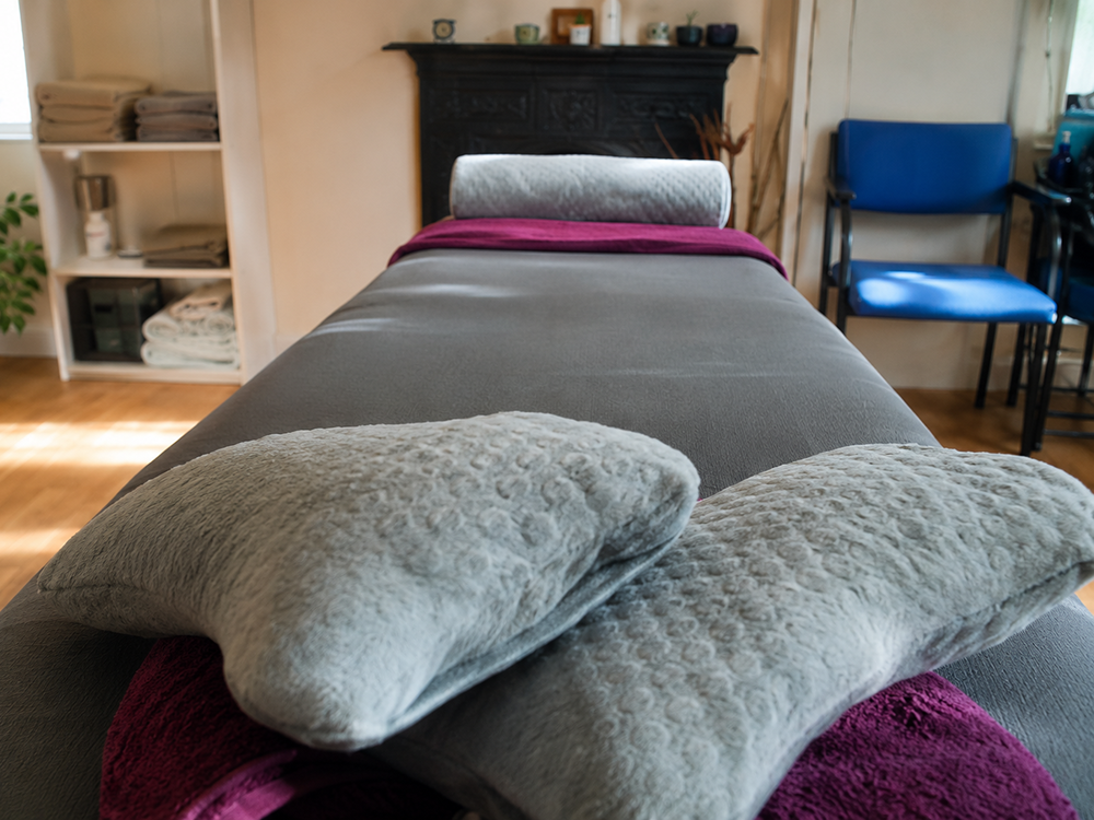 Massage therapy couch
